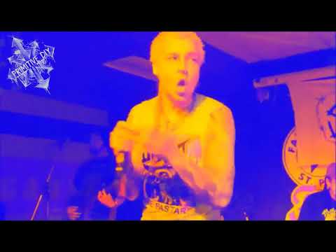 Stackhumans - Angepisst und Radikal Ⓐ