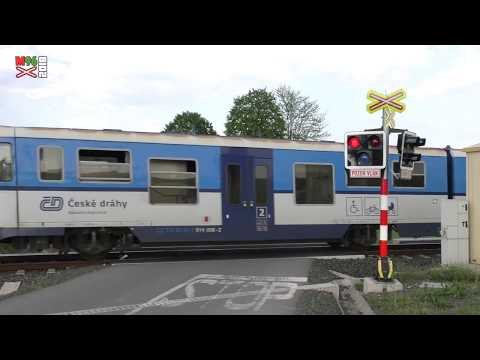 Železniční přejezd Jeřice - 3.5.2018 / Czech railroad crossing