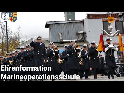 Einmarsch Ehrenformation Marineoperationsschule "Anker gelichtet" Gelöbnis Bremerhaven 30.10.2024