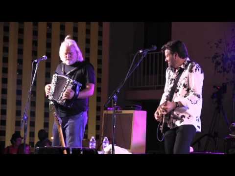TAB BENOIT "We Make A Good Gumbo" Big Blues Bender 2015