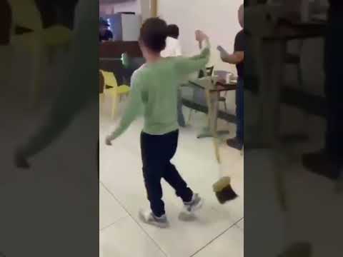 #Guayas | Una rata fue captada en un centro comercial de Daule.
