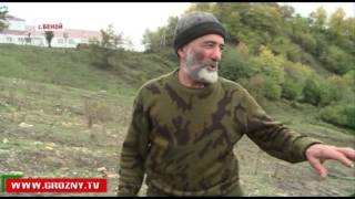 Жители села Беной вынуждены покидать свои дома из-за угрозы схода оползней