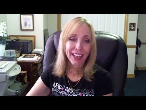 Author Teyla Rachel Branton reads A Kiss at Midnight