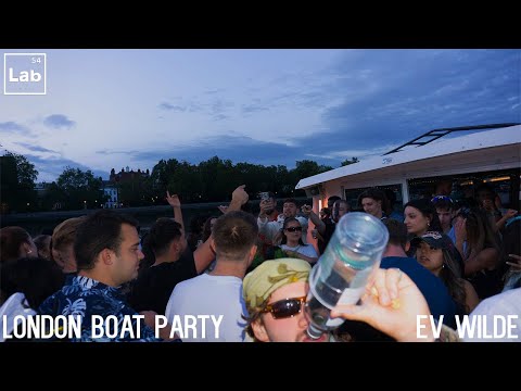Energetic House Mix at a Boat Party | EV Wilde | London