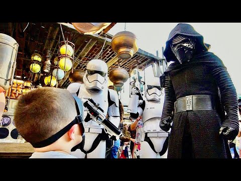 SCARY Moments with KYLO REN & First Order (Cry & Laugh)