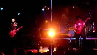 Guns 'n Roses tribute - Dust 'n Bones - 14 Years [LIVE 2011 - NEW YEARS EVE CONCERT]