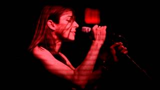 Chairlift - I Belong In Your Arms