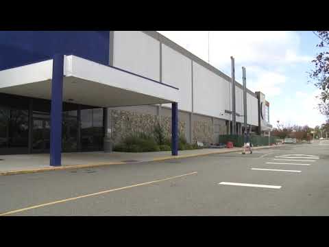 BJ’s Willowbrook Mall