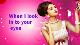 Whiplash-Selena Gomez &amp; The Scene (Lyrics Video)