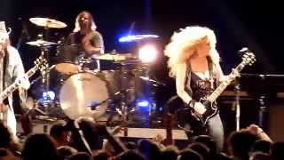 Nashville Pussy - Nutbush City Limits live @ Barbey - Bordeaux France - 2010