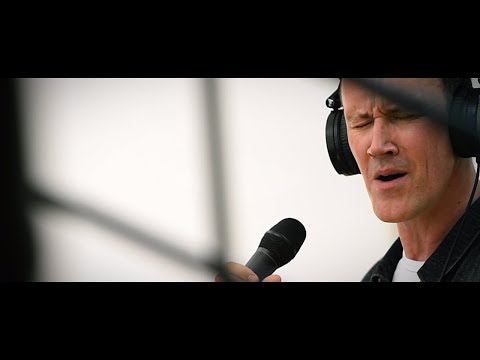 David Linx ♦︎ Chronicles ♦︎ Walkaway Dreams [Official Music Video]