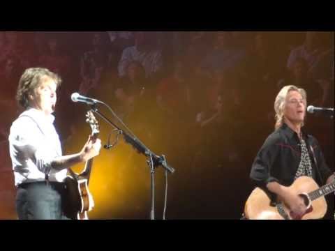 Paul McCartney Band on the Run Live Montreal 2011 HD 1080P