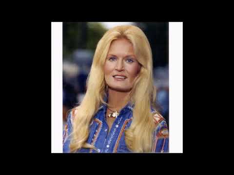 Thumbnail for LYNN ANDERSON Memorial Tribute - VERY RARE - It Only Hurts For A Little While - Unreleased by Lynn Anderson
