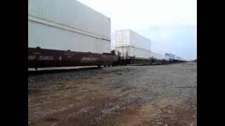 preview picture of video 'BNSF Westbound Stack Avard Oklahoma'