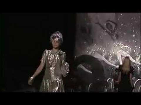 Anna Sui Spring 2008  @ New York Fashion Week part 2