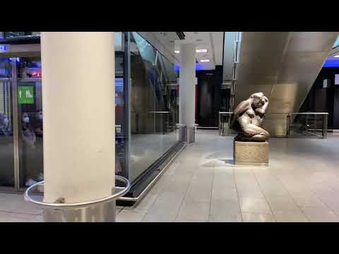 caminhada no aeroporto de Frankfurt