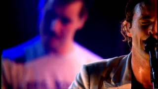 Travis - Love Will Come Through [HD] (live at Palace)