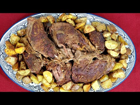 How to Make the Best Slow Cooker Pot Roast-Easy and...