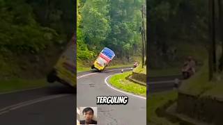 Download lagu Detik-Detik Truk Terguling, Ngeri Banget! #shorts mp3