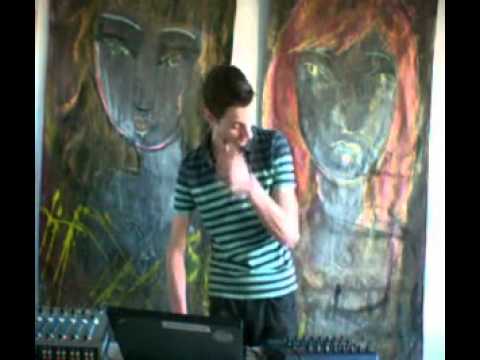 Moment Sound: Lokua - RTS.FM.200111