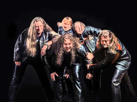 Arakain - Stroj [2016]