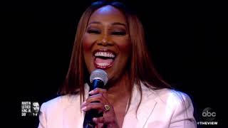 Yolanda Adams &amp; Miles Caton - Never Give Up (The View)
