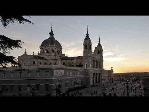 Catedral de la Almudena, Madri | Espanha | 4K