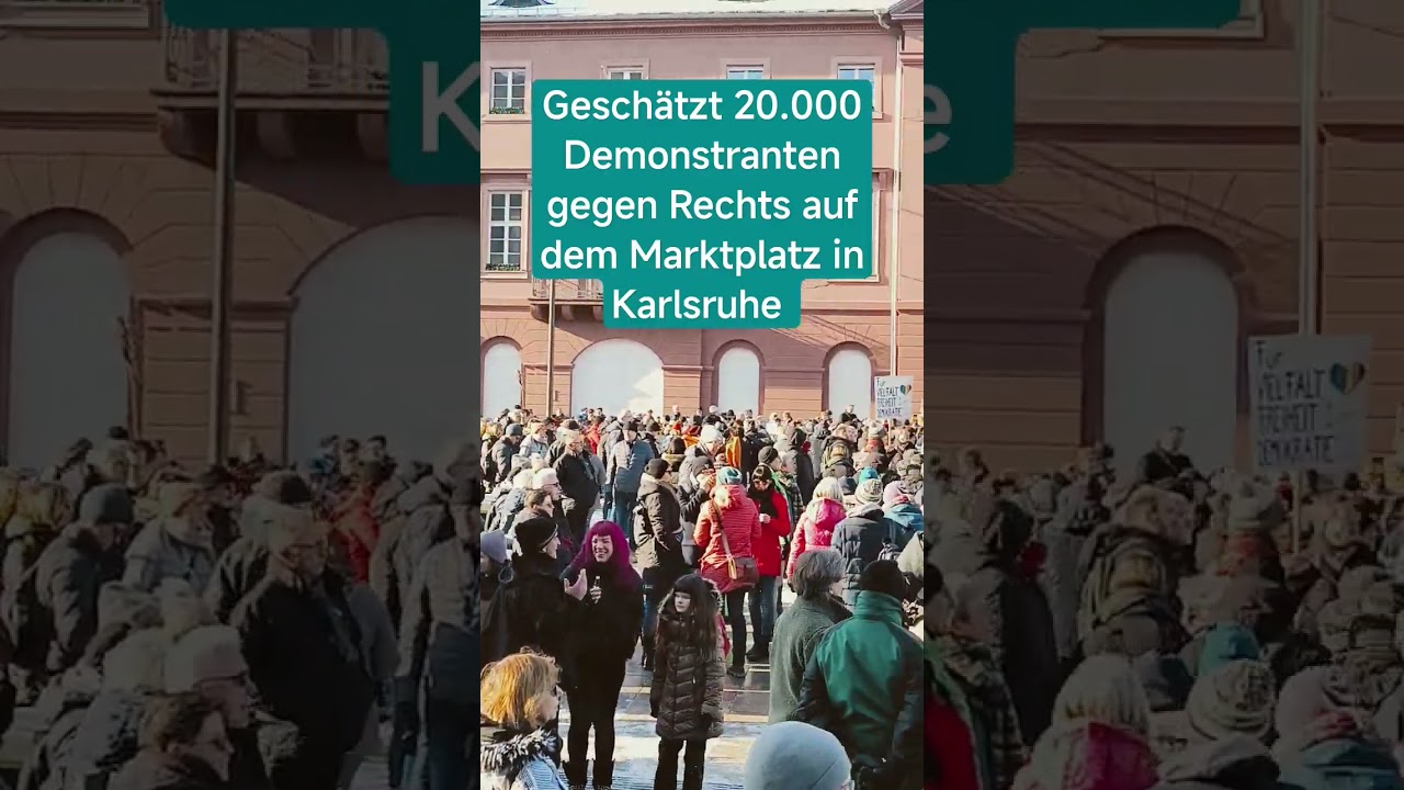 Demonstration gegen Rechts in Karlsruhe auf dem Marktplatz