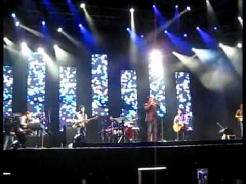 EL BRILLO DE MIS OJOS JESUS ADRIAN ROMERO  EN CONCIERTO