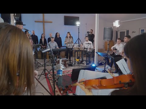 Kolazh Adhurimi (How Great - Chris Tomlin) (We Believe) (Gloria Gaither & William J. Gaither)