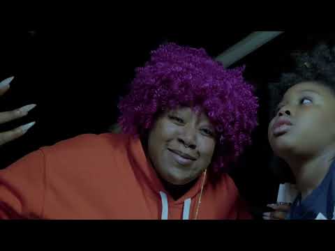 Beastella  -WuWag  (Voicemail) Featuring Royelle’Nzingha & Claudia Kevorkian