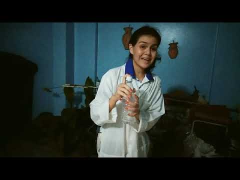 Laboratorio #3 de química general - El extintor casero por Grecia Rojas.