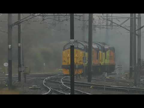 37219 & 37521 passes Darlington - 0Z21 Derby R.T.C. to Millerhill S.S.