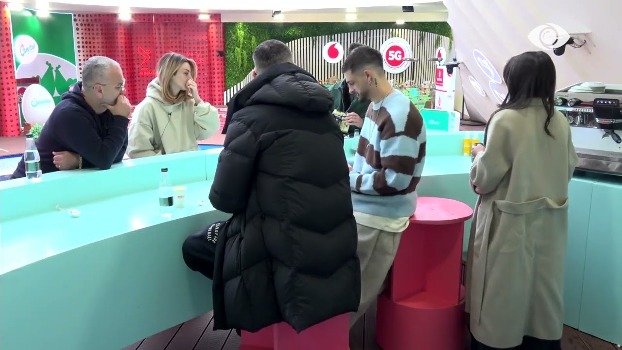 Kur Selin në lojë mendon më shumë për..., nuk më.../ Greta vijon bisedën me Angelon, Miri: Ku...