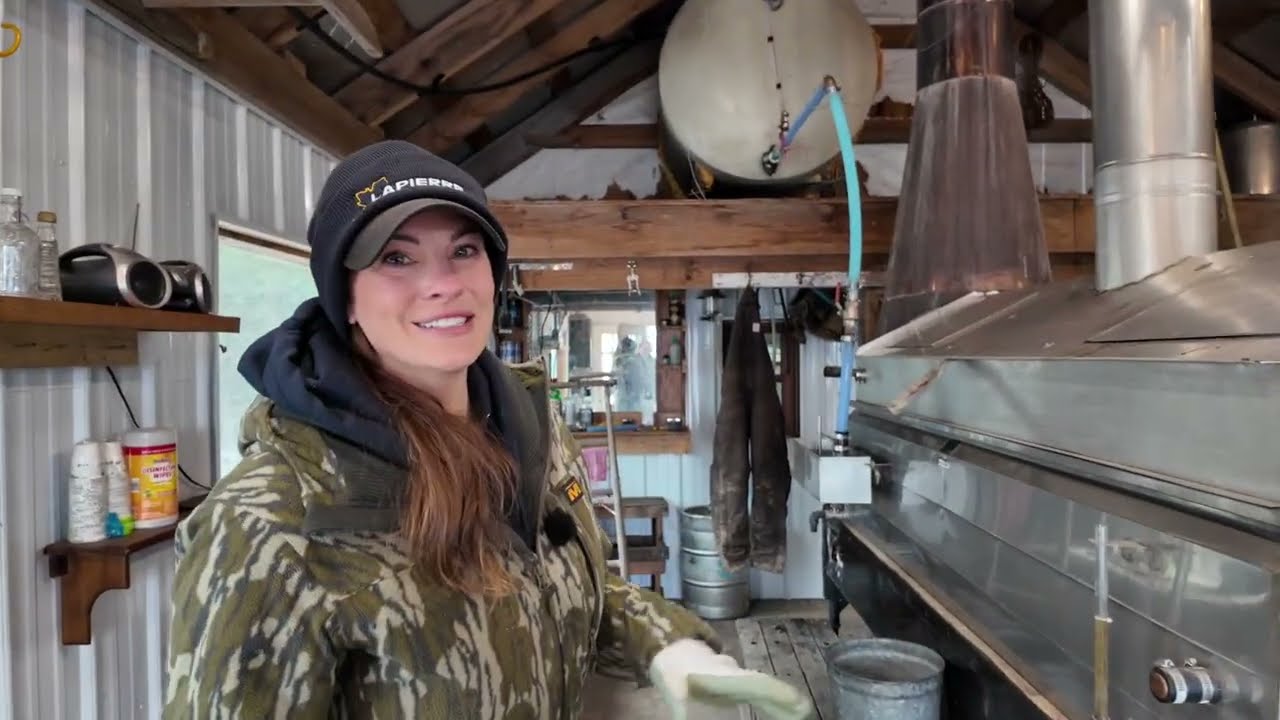 Inside Uncle Chuck's Sugar shack | Finishing Maple Syrup