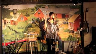 Carolina Wallin Pérez - Utan dina andetag - Kackelstugan