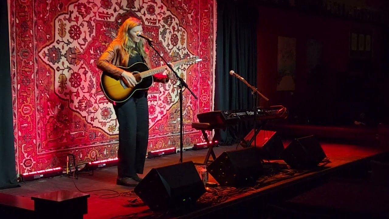 Temporary Tattoo, live at the Dream Cafe