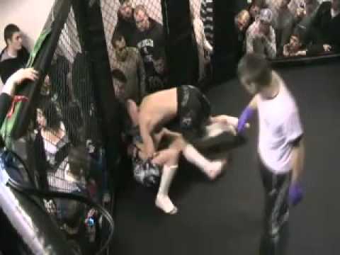 Chris Dixon vs Alex Dalmedo