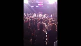 Eddie James singing RUA at Christ for the Nations (CFNI) 4/19/11