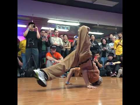 Kicking Off The Finals - Juicebox (Elephant Graveyard) - Versus VII #shorts