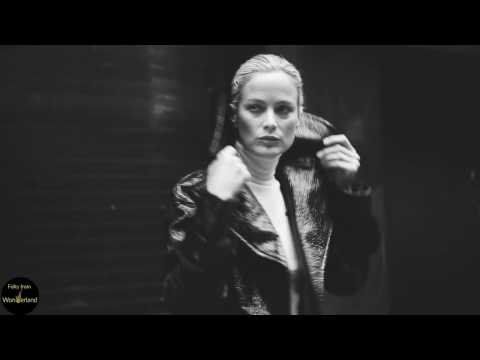 Tina Turner & Barry White - In Your Wildest Dreams (Music Video)