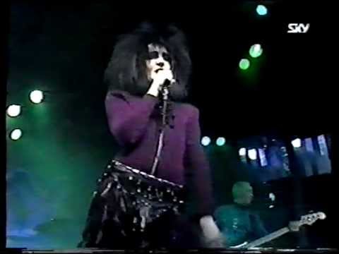 Siouxsie and the Banshees - The passenger