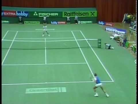 Vienna 1981 F Lendl vs. Gottfried 1/3