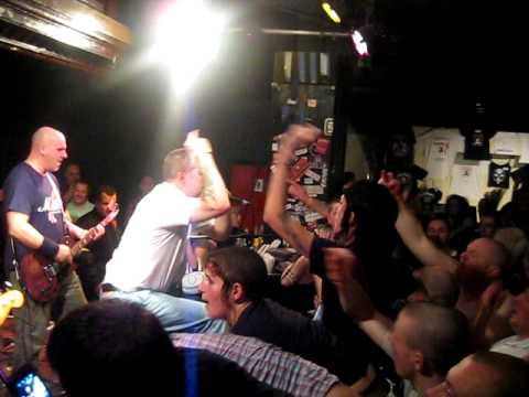 Condemned 84 - Up yours