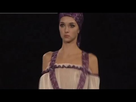 YVES SAINT LAURENT Fashion Show Spring Summer Paris 2007 by Fashion Channel