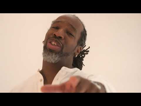 "Si Loin De Toi" Feat Aina Quach