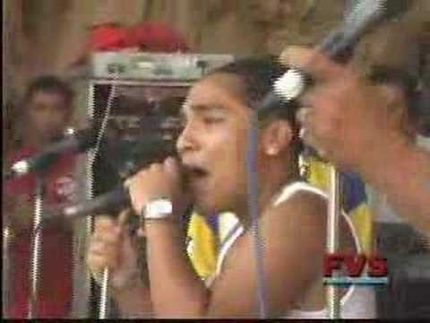 Query George - Me va a extrañar - En Vivo