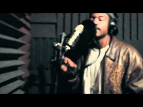 Young World Feat. Cokeboy Cheeze-Get Doe