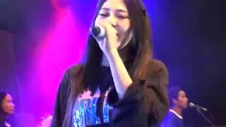 Download lagu Selingkuh Via Vallen - Wallet Live Alun alun Kidul Jogja mp3 Download lagu Selingkuh Via Vallen - Wallet Live Alun alun Kidul Jogja mp3