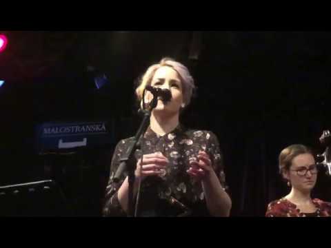 Barbora Šampalíková - Obraz smutný slečny